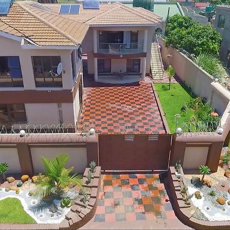 Villa Prince Harare Esterno foto