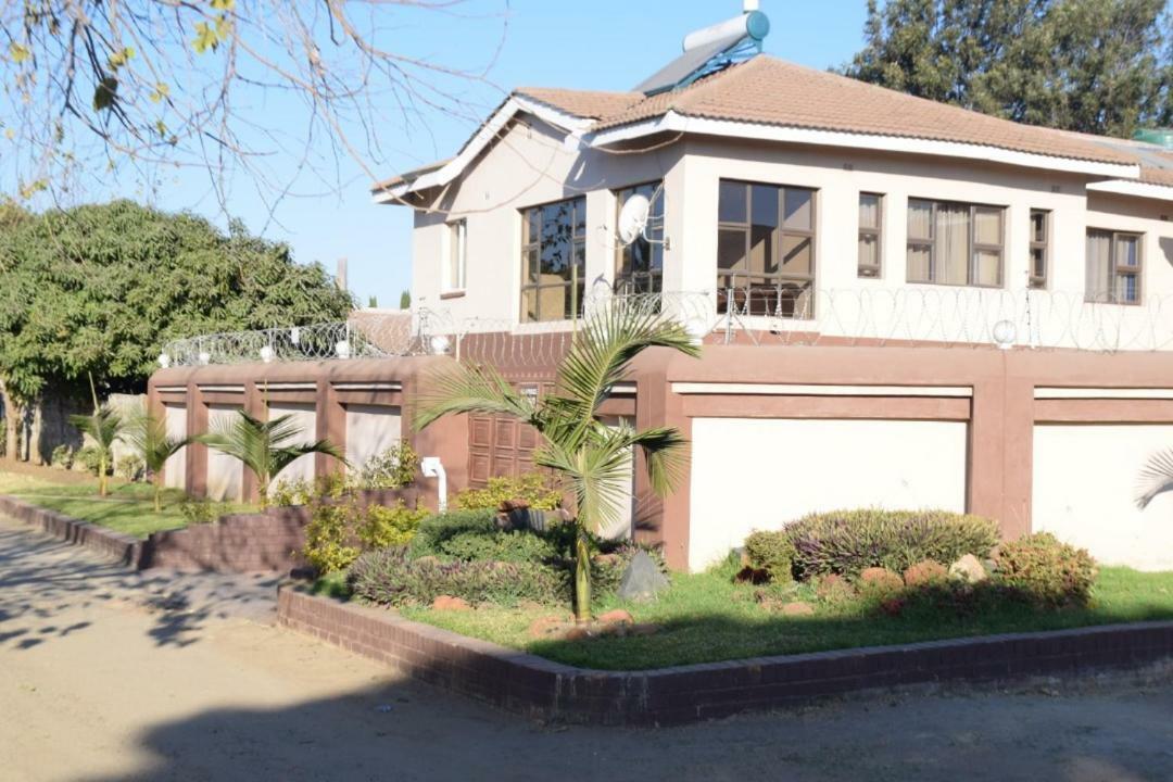 Villa Prince Harare Esterno foto