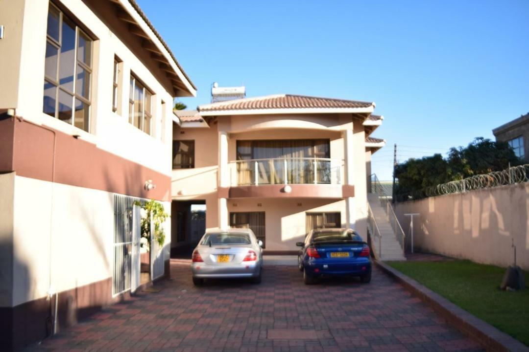 Villa Prince Harare Esterno foto