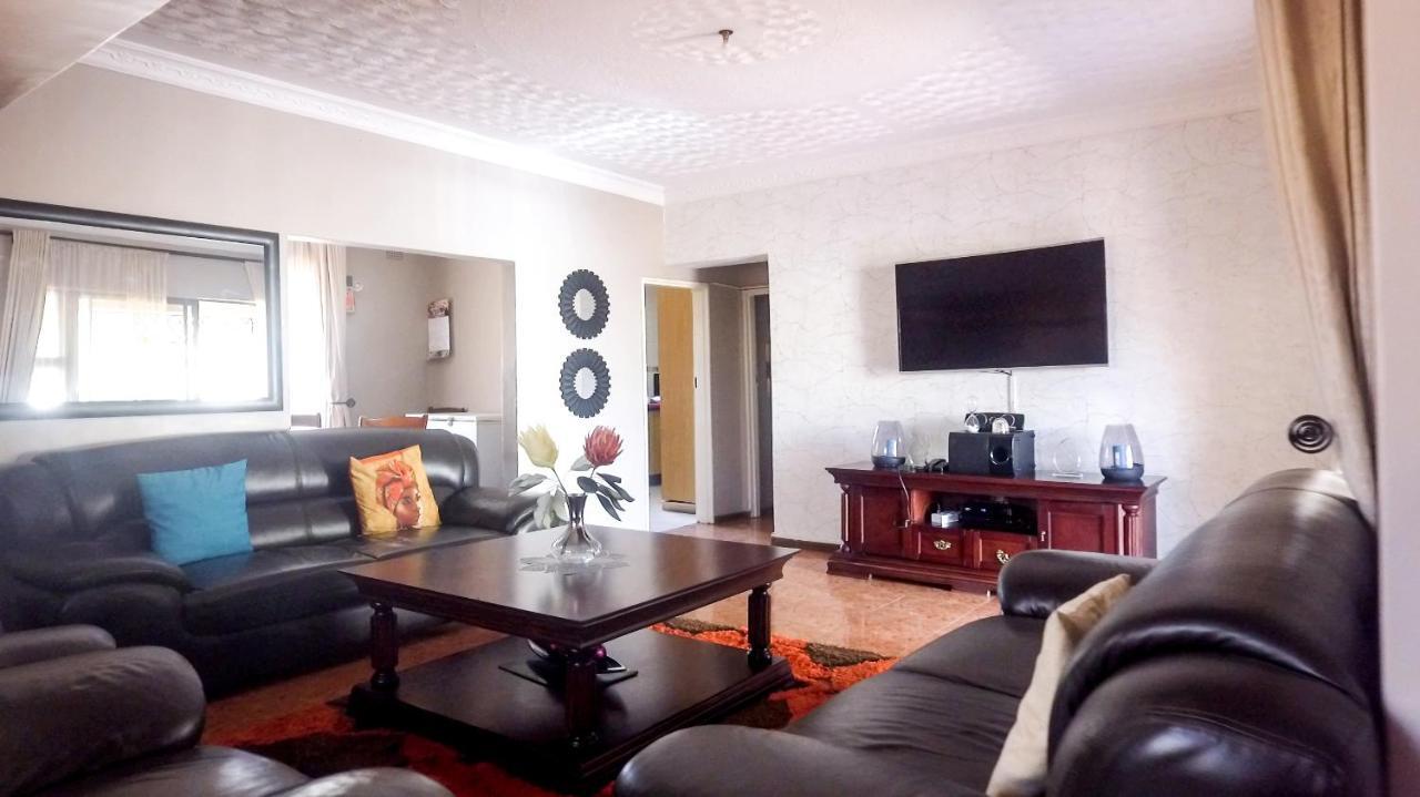 Villa Prince Harare Esterno foto
